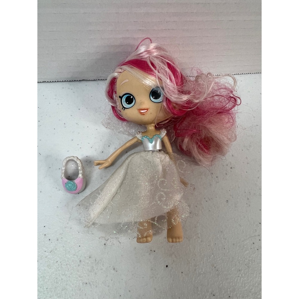 Moose Toys Shopkins Shoppies Bridie Wedding Doll Pink Hair White Glitter Dress